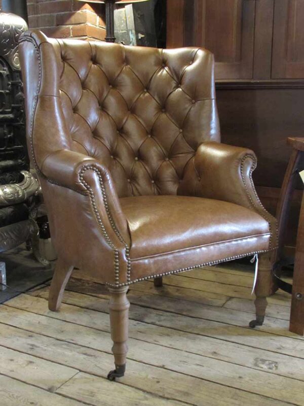 Riverbend Tufted Cigar Chair